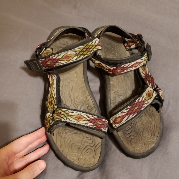 Shoes - Teva sandals womens 8, mens 6